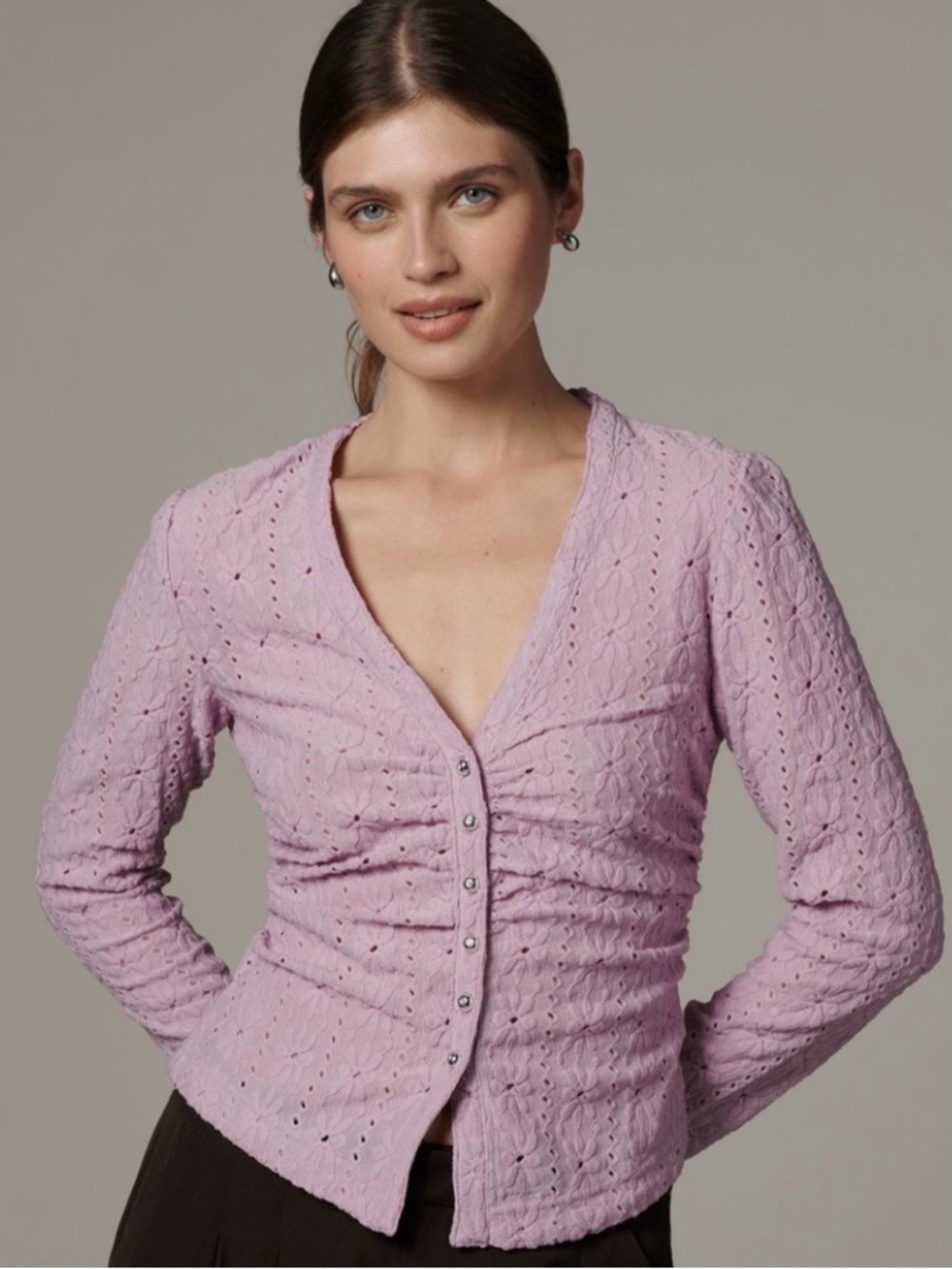 Maeve Anthropologie Lavender Eyelet Button-Front v-neck Blouse M